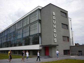 Das Bauhaus.jpg