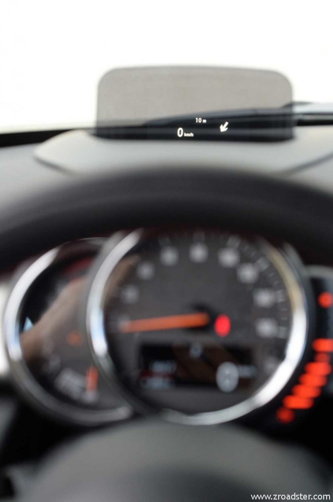 MINI_Cooper_S_2014_106