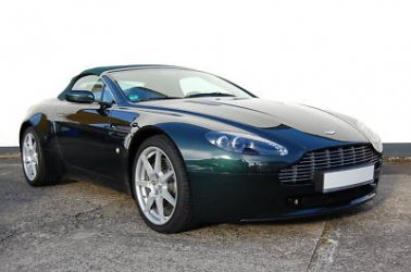 Aston Martin V8 Vantage 1.JPG