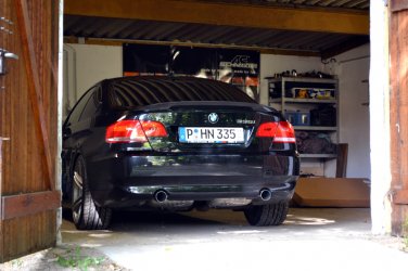 Garage_1klein[1].jpg