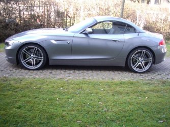 z4 spacegrau 018.JPG z4 spacegrau 018.JPG