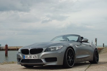 Z4 35is Cairbon 009.JPG