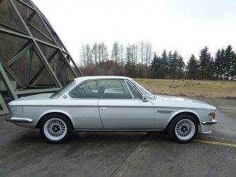 BMW_3.0_CSI_(E9)_Elegant_und_schnell_4.jpg