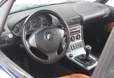 Z3_coupe_montrealblau_metallic_4.JPG