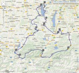 Hausrunde_1.jpg Hausrunde_1.jpg