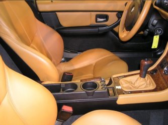 interior_walnut_coupe_nappa.jpg