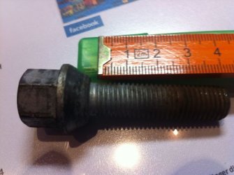 Radschraube 2.jpg