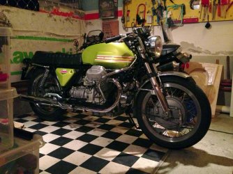 V72.JPG