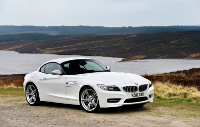 Alpine_White_2011_BMW_Z4_Widescreen_Wallpapers_07_1920x1200.jpg