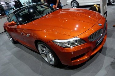 BMW-Z4-LCI-Facelift-35i-Autosalon-Genf-2013-LIVE-01-655x436.jpg