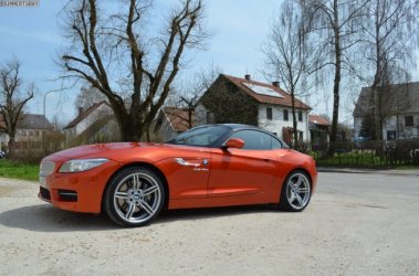 2013-BMW-Z4-sDrive35is-E89-LCI-Facelift-Valencia-Orange-03-655x433.jpg