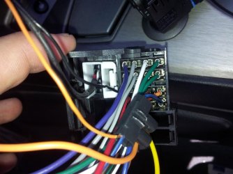 Neuer Stecker Radio XCarlink One.jpg