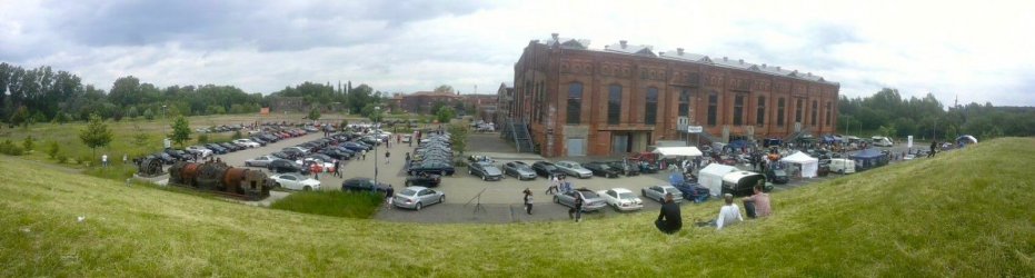 Panorama BMW Treff Peine 1.jpg