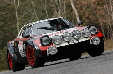 Stratos Pirelli.jpg