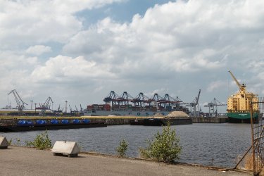 comp_IMG_0027-hafen.jpg