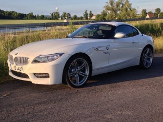 z4 m see.JPG