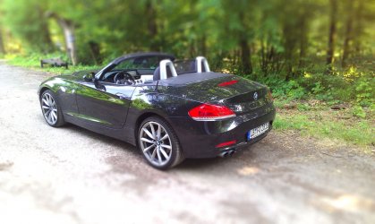 IMAG0977-tiltshift.jpg