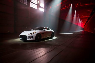 Jaguar_F_TYPE_Coupe__LA_1.jpg