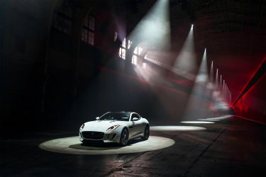 Jaguar_F_TYPE_Coupe__LA_2.jpg