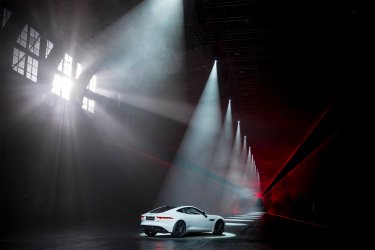 Jaguar_F_TYPE_Coupe__LA_3.jpg