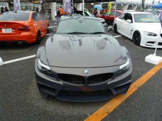 9_z4_widebody0.jpg