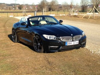 z4_sDrive_30i_winter_02.jpg
