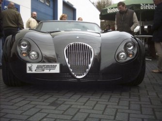 10.4 .05 wiessmann show 012.jpg