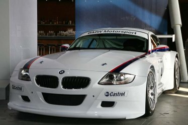 bmw_z4_m_coupe_rennsport_qp005073-b.jpg