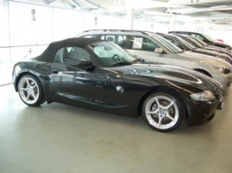 BMW_Z4_ 007 Mittlere Webansicht.jpg