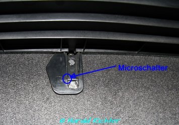 Microschalter-Detail mit Nase.jpg