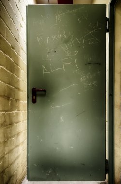 indoor3.jpg
