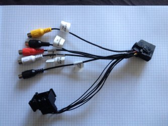 Mein brandneuer AV-Adapter von kolumbus24.jpg