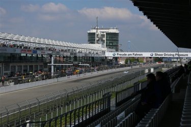 VLN 4. Lauf 2014 2014-05-17-100 (Klein).JPG VLN 4. Lauf 2014 2014-05-17-100 (Klein).JPG