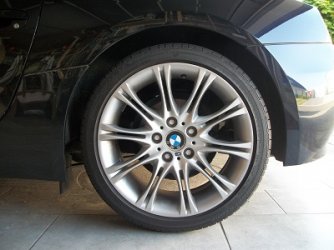 Z4 hinten mit Distanzscheiben.jpg