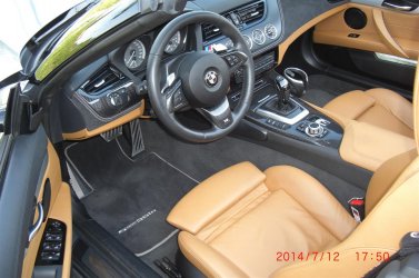 BMW Z4 Innenraum (12) (Large).JPG