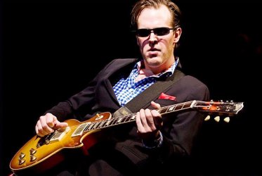 Bonamassa.jpg