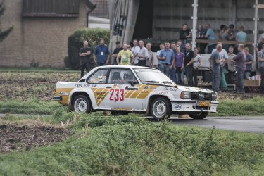 comp_IMG_0520-Rally-02.jpg