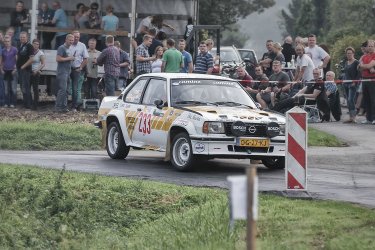 comp_IMG_0523-Rally-02.jpg