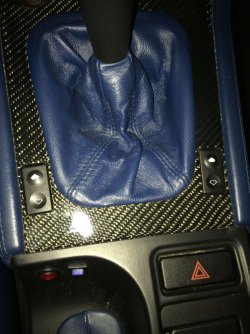 Carbon Ablageboden.jpg