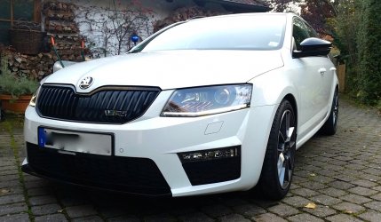 Octavia RS-FrontSeite.jpg