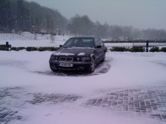 Snow2.JPG