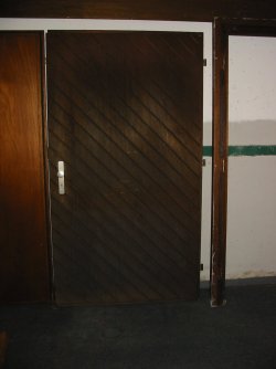 Tor-Flügel-Aussenseite-06.JPG Tor-Flügel-Aussenseite-06.JPG