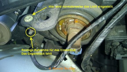 Einstellschraube Fernlicht fehlt (2)-kk.jpg