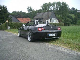 Z 4 vo.hi. Uni.jpg