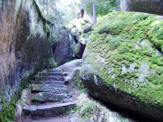 Besuch im Felsenlabirynth 12.4.15 009.JPG