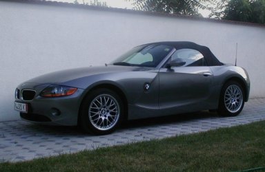 Z4vornelinks.JPG