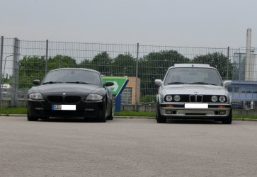 E86 E30 Poing.jpg
