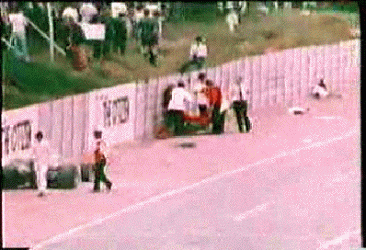 TomPryce-1977-14.gif