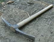 180px-Pickaxe.jpg