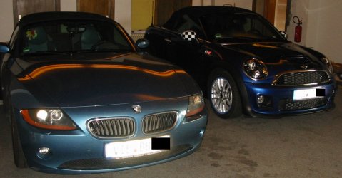 Roadster-Z4-Garage2.JPG